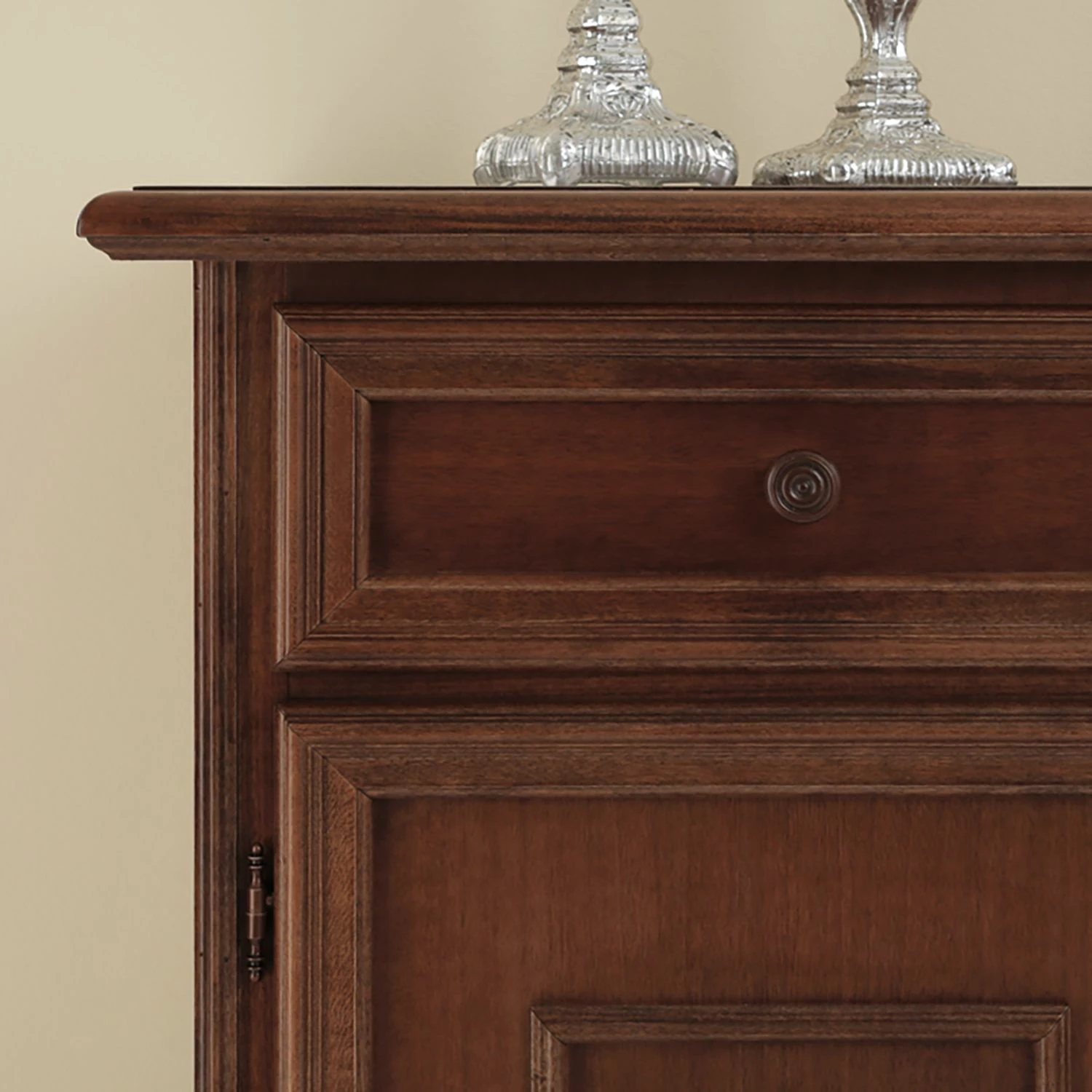 Montreux Sideboard Arabella I - Ayous teilmassiv - Antikbraun – Bild 4