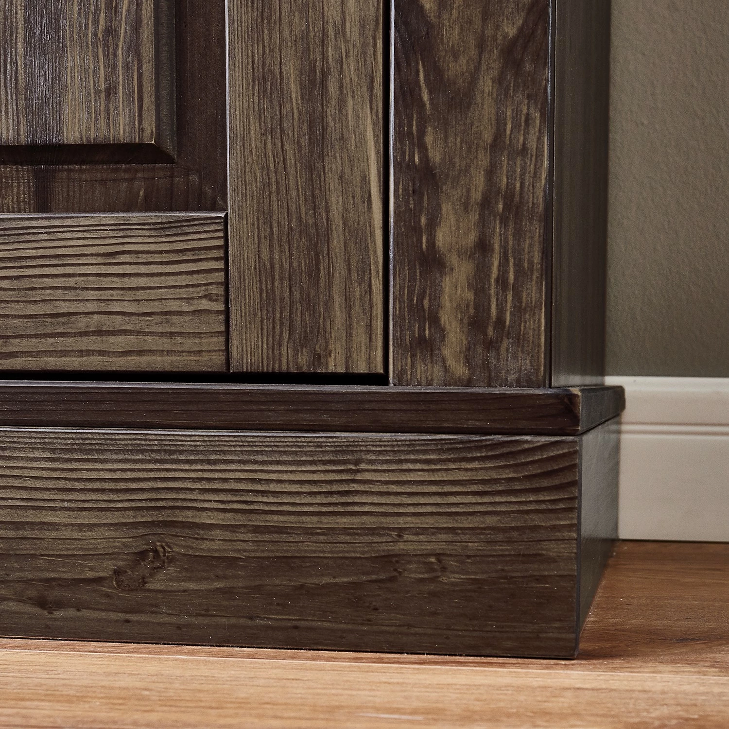 Maison Belfort Sideboard Bergen I - Kiefer Kolonial – Bild 4