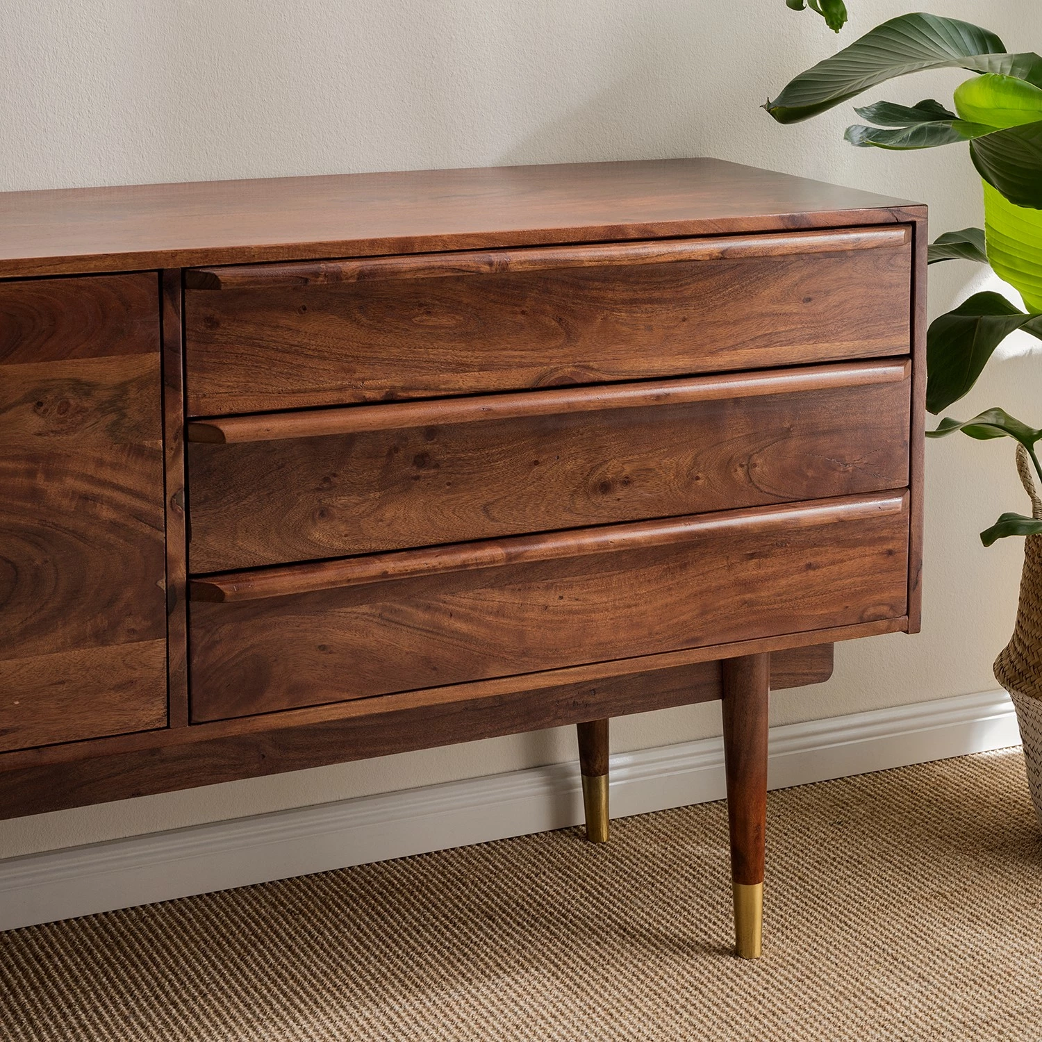 Ars manufacti Sideboard Baxley - Akazie massiv / Metall - Akazie / Gold – Bild 12