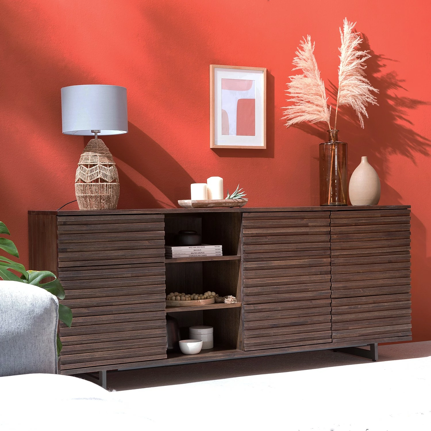 Studio Copenhagen Sideboard Kirley III - Akazie massiv - Akazie Dunkel – Bild 3