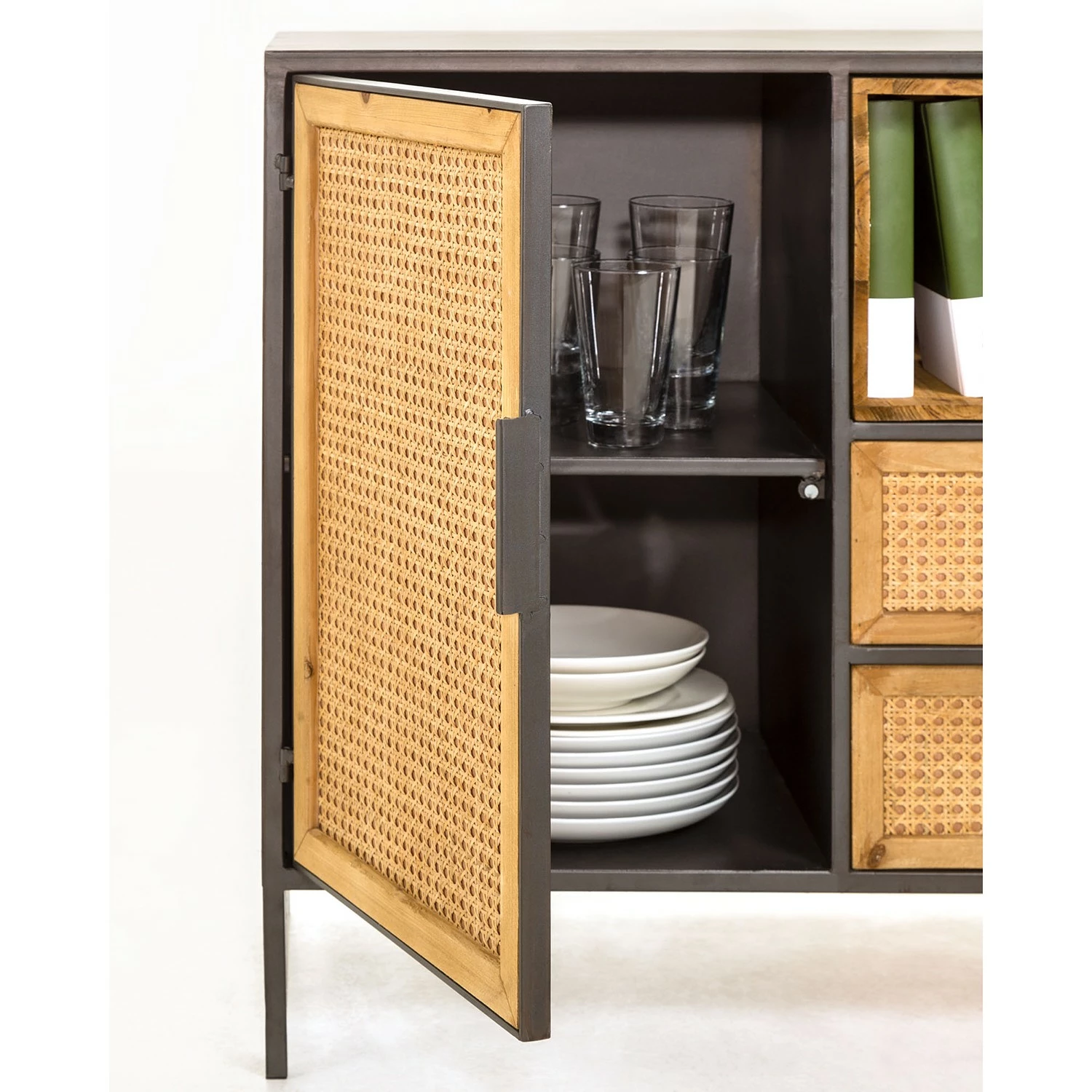 Red Living Sideboard Kisumu - Wiener Geflecht / Eisen - Braun / Schwarz – Bild 11