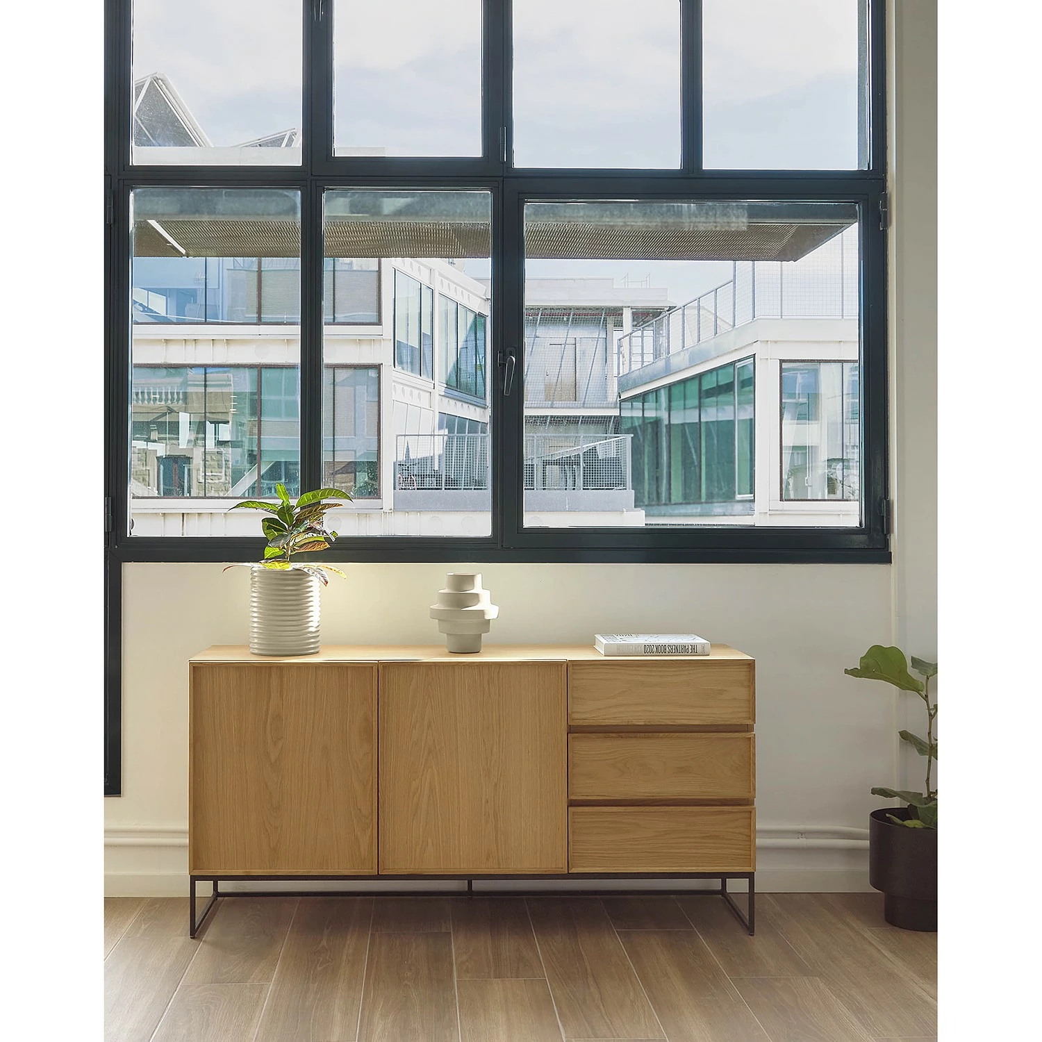 Red Living Sideboard Tabora - Echtholzfurnier - Eiche – Bild 2