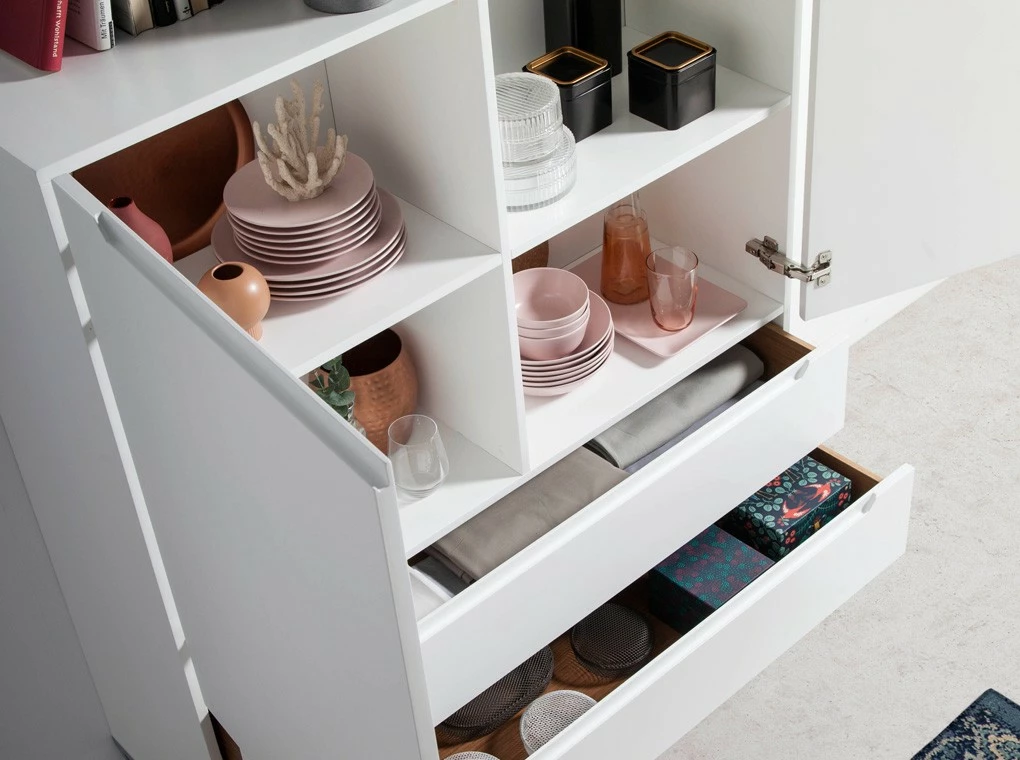 ANGEL CERDA Weißer Schrank mit Stahlfüßen – Bild 4