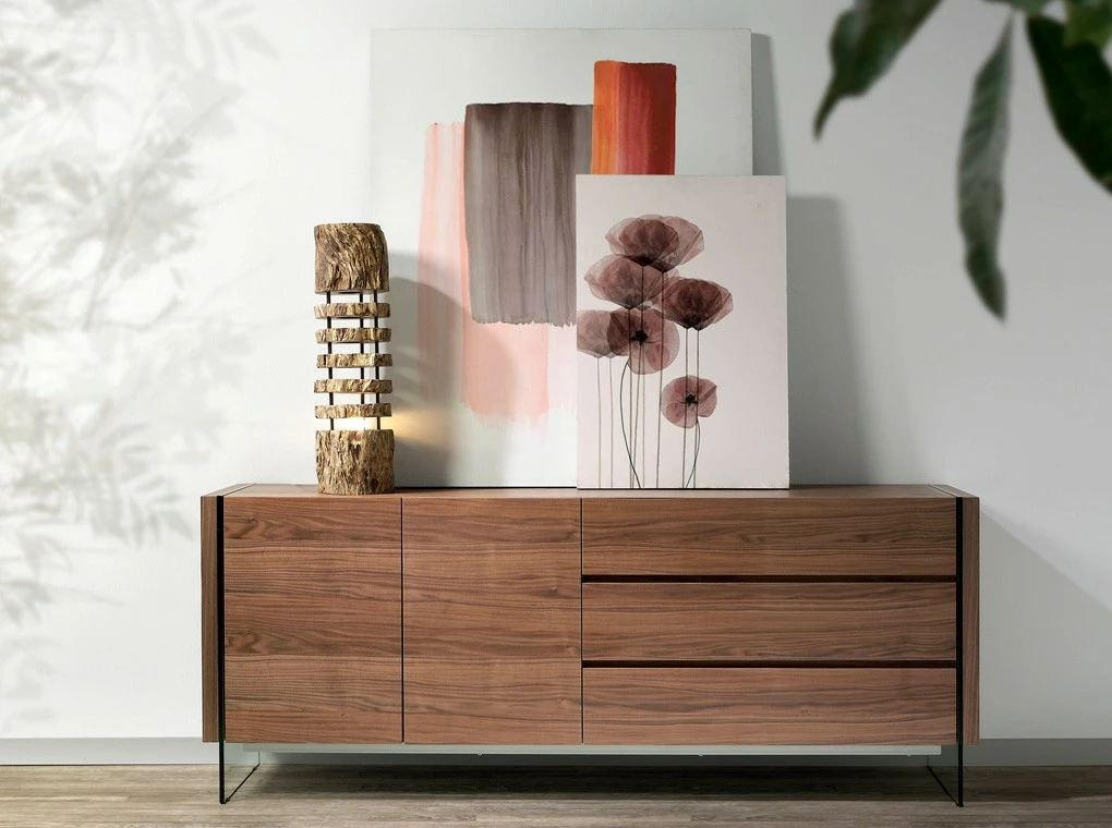 ANGEL CERDA Sideboard aus Nussbaum und Glas – Bild 2