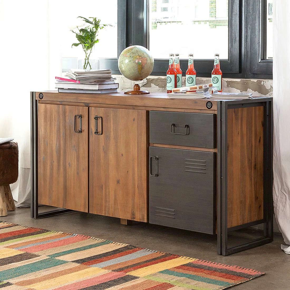 Ars manufacti Sideboard Manchester I - Akazie teilmassiv / Metall - Akazie / Anthrazit – Bild 2